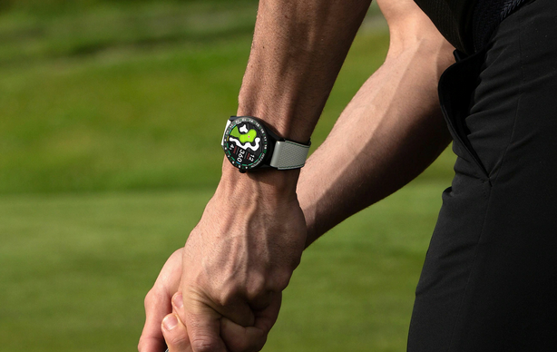 TAG HEUER Свързан Golf Smartwatch